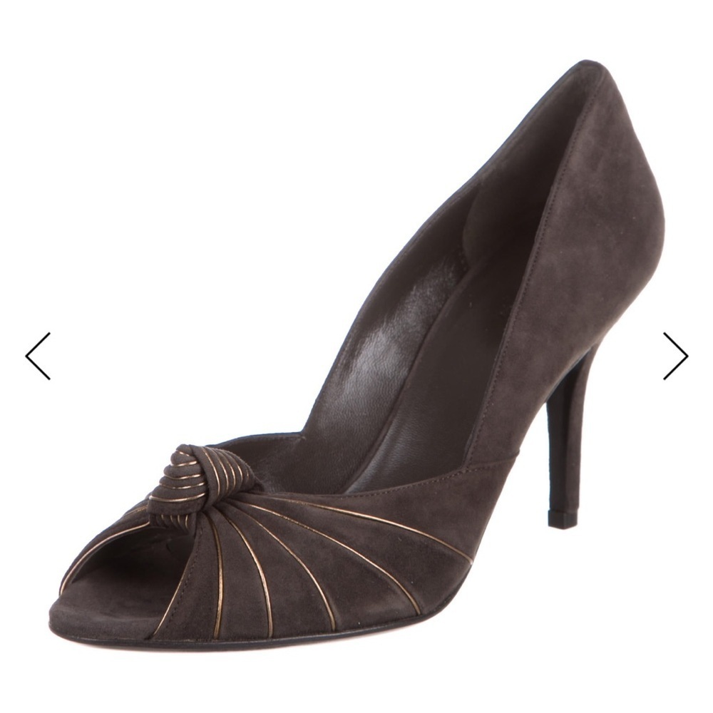 Gucci peep toe pumps, excellent condition. Worn once for a wedding. - Picture 7 of 10